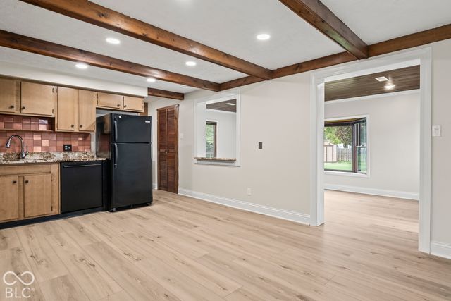 7260 Crest Lane, Indianapolis, IN 46256