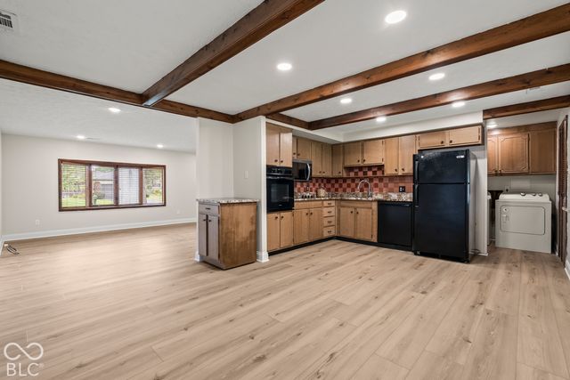 7260 Crest Lane, Indianapolis, IN 46256