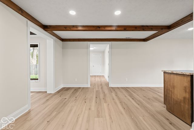 7260 Crest Lane, Indianapolis, IN 46256
