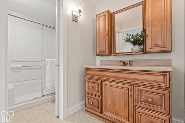 7260 Crest Lane, Indianapolis, IN 46256