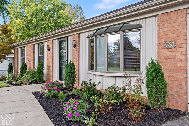 7260 Crest Lane, Indianapolis, IN 46256