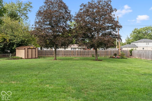 7260 Crest Lane, Indianapolis, IN 46256