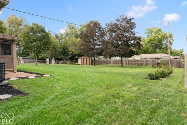7260 Crest Lane, Indianapolis, IN 46256