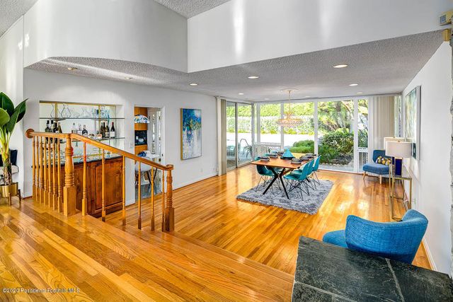2511 Aberdeen Avenue, Los Angeles, CA 90027