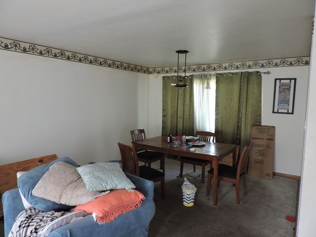 2722 Cherrywood Lane, Hazel Crest, IL 60429