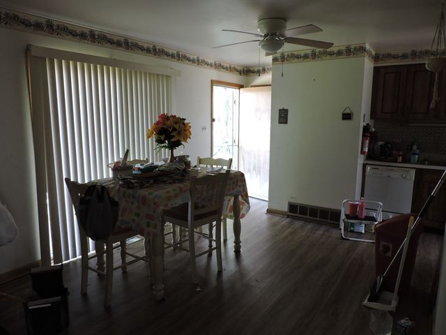 2722 Cherrywood Lane, Hazel Crest, IL 60429