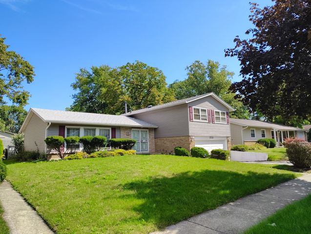 2722 Cherrywood Lane, Hazel Crest, IL 60429