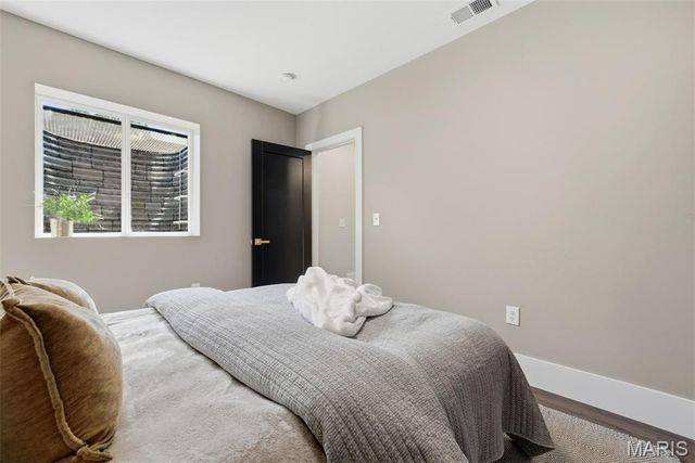 4439 Gibson Avenue, St Louis, MO 63110