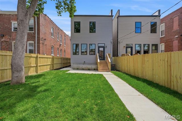 4439 Gibson Avenue, St Louis, MO 63110
