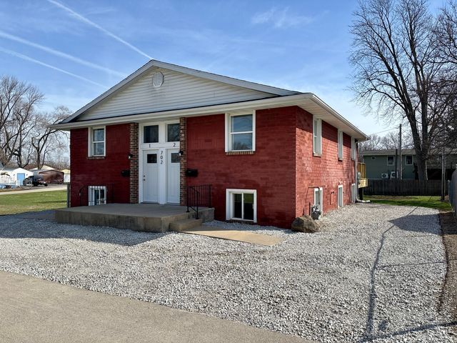 702 4th Avenue, Ottawa, IL 61350