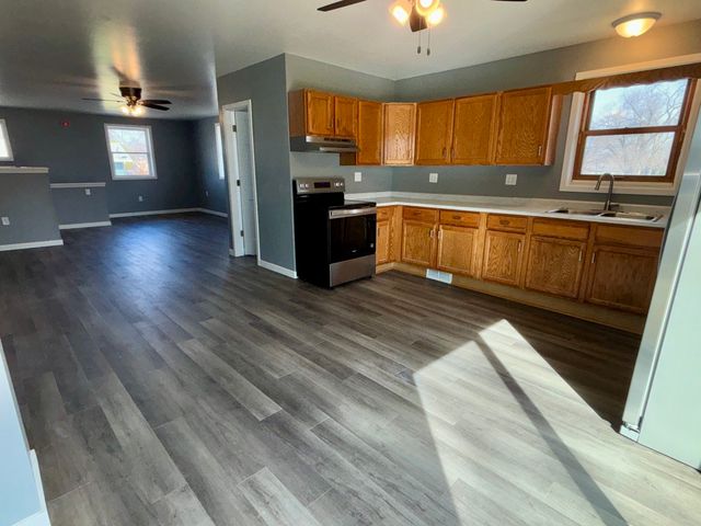 702 4th Avenue, Ottawa, IL 61350