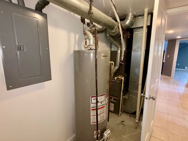 702 4th Avenue, Ottawa, IL 61350