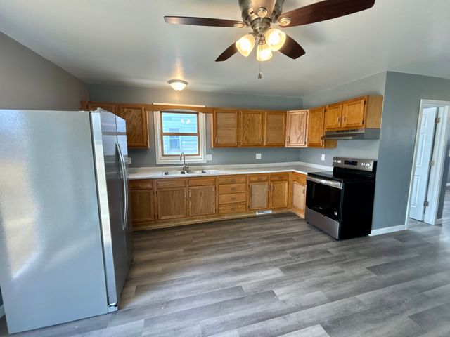 702 4th Avenue, Ottawa, IL 61350