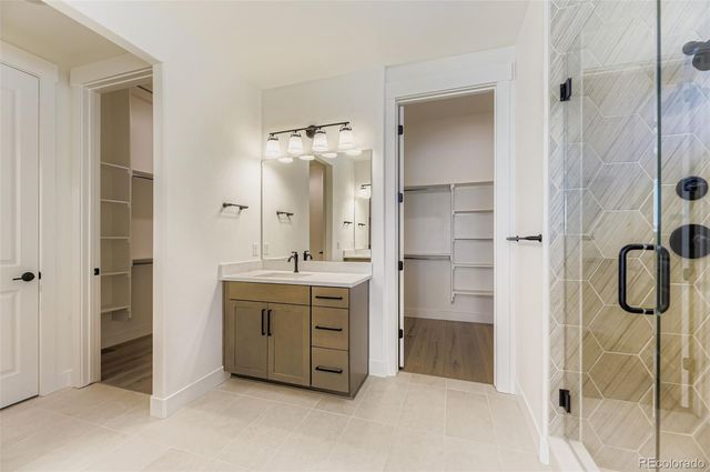 9046 S Shawnee Court, Aurora, CO 80016