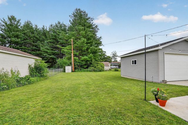 1239 Wren Road, Waterloo, IA 50701