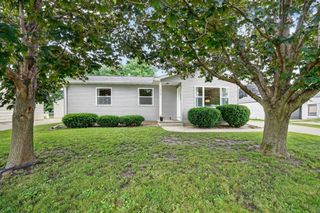 1239 Wren Road, Waterloo, IA 50701