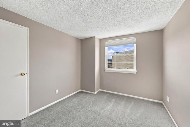 10816 HARROW RD, Philadelphia, PA 19154