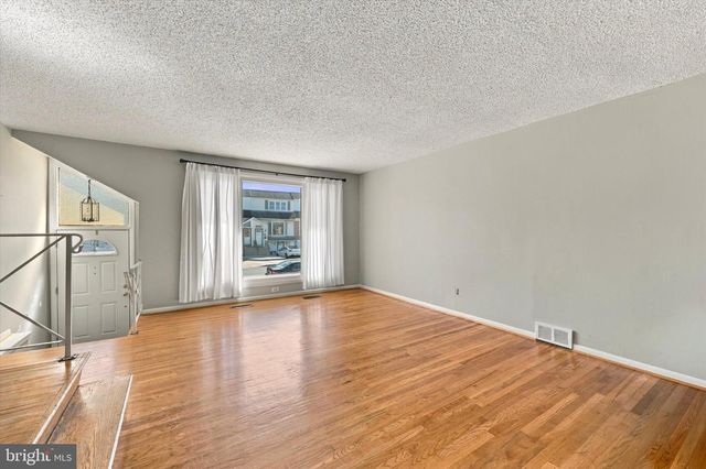 10816 HARROW RD, Philadelphia, PA 19154