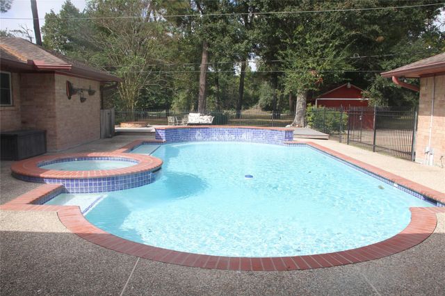 12405 Adams Run Drive, Cypress, TX 77429