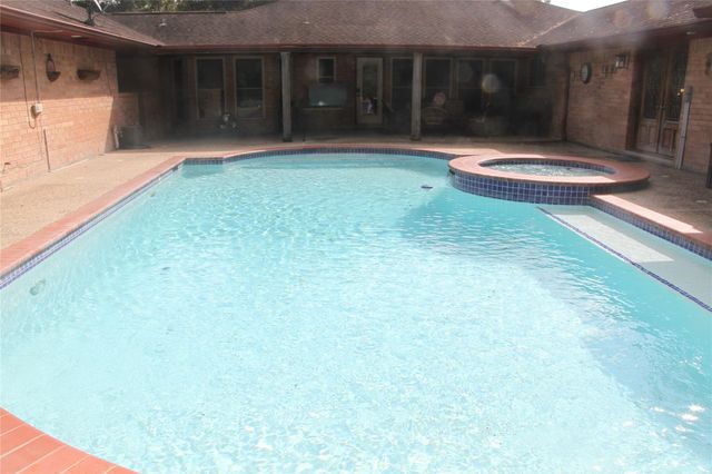 12405 Adams Run Drive, Cypress, TX 77429