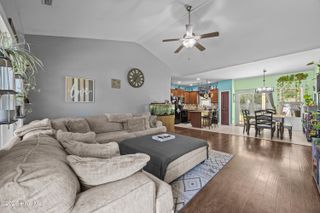 110 Ridge View Drive, Jacksonville, NC 28540