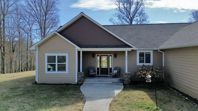 373 New Forest Road, Young Harris, GA 30582