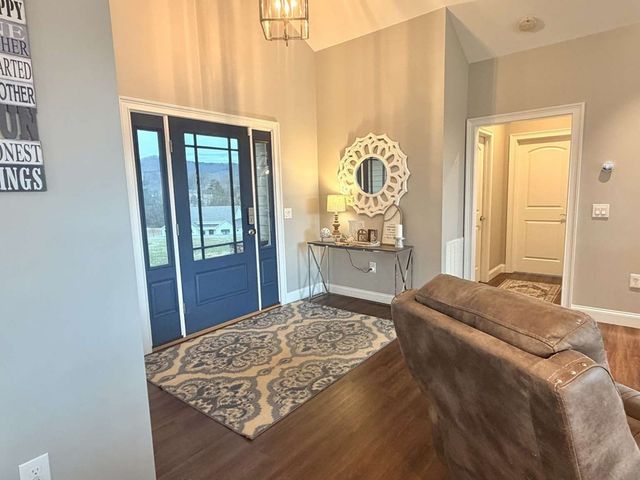 373 New Forest Road, Young Harris, GA 30582