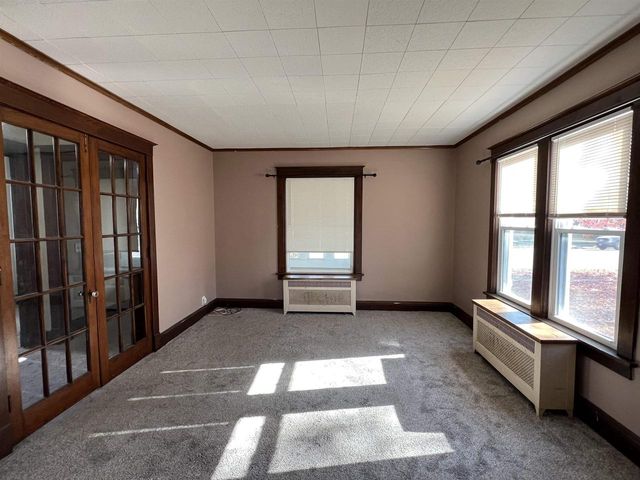 609 Milton Avenue, Janesville, WI 53545