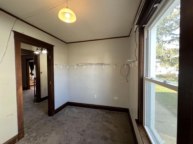 609 Milton Avenue, Janesville, WI 53545