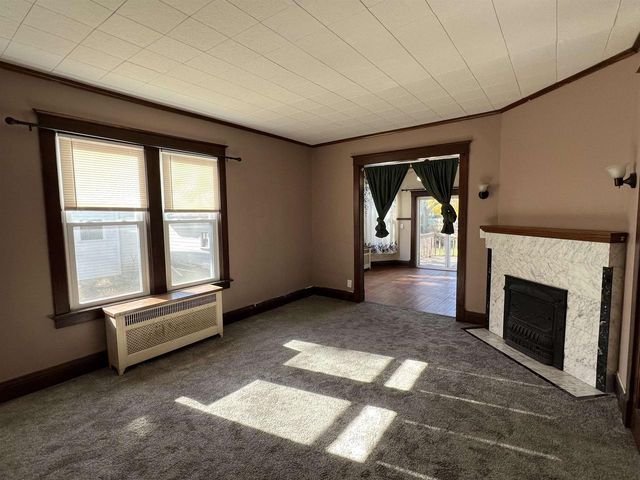 609 Milton Avenue, Janesville, WI 53545