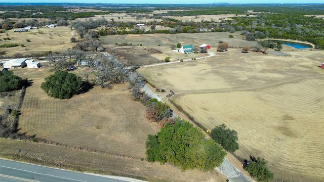 1053 County Road 1017, Glen Rose, TX 76043