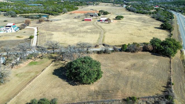 1053 County Road 1017, Glen Rose, TX 76043
