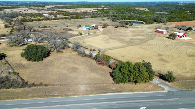 1053 County Road 1017, Glen Rose, TX 76043