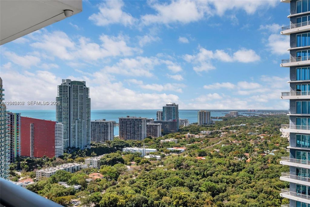 1300 S Miami Ave 3007, Miami, FL 33130