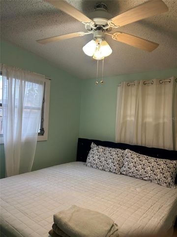 5401 96TH AVENUE N, Pinellas Park, FL 33782