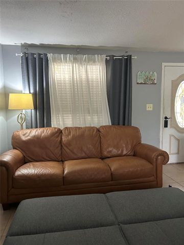 5401 96TH AVENUE N, Pinellas Park, FL 33782