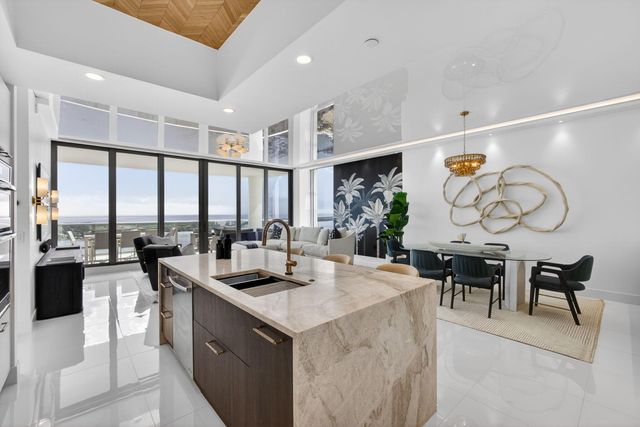 2 Water Club Way 2001, North Palm Beach, FL 33408