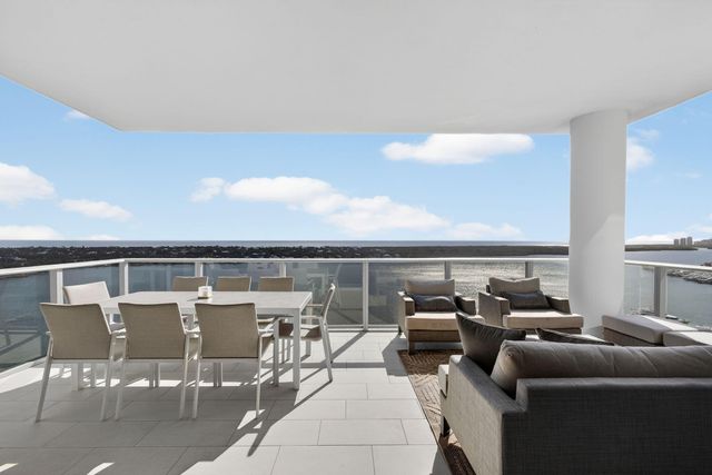 2 Water Club Way 2001, North Palm Beach, FL 33408