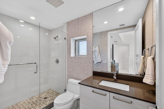 2 Water Club Way 2001, North Palm Beach, FL 33408