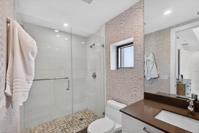 2 Water Club Way 2001, North Palm Beach, FL 33408