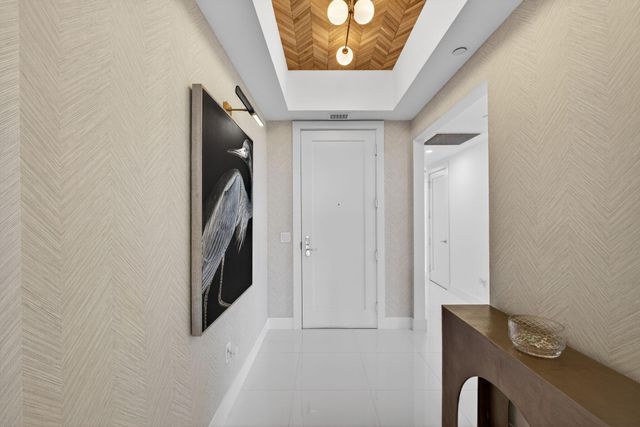 2 Water Club Way 2001, North Palm Beach, FL 33408