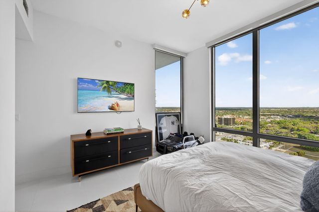 2 Water Club Way 2001, North Palm Beach, FL 33408