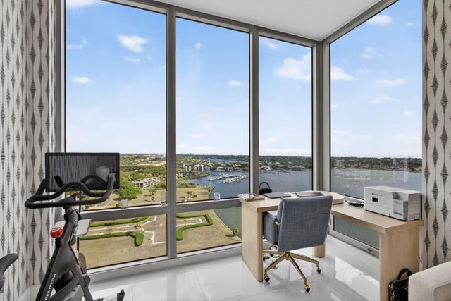 2 Water Club Way 2001, North Palm Beach, FL 33408