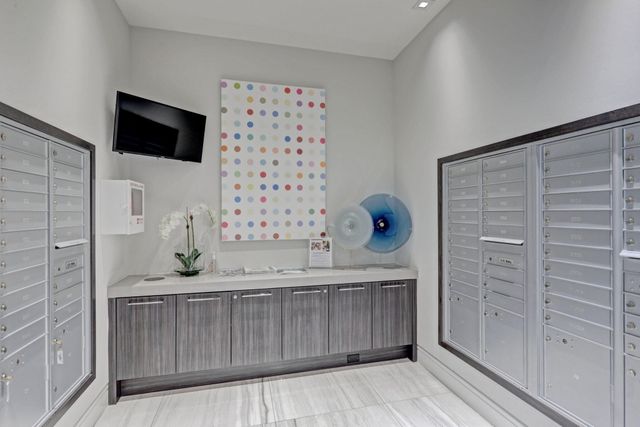 2 Water Club Way 2001, North Palm Beach, FL 33408