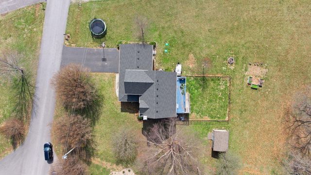 448 Grist Mill Road, Stanford, KY 40484