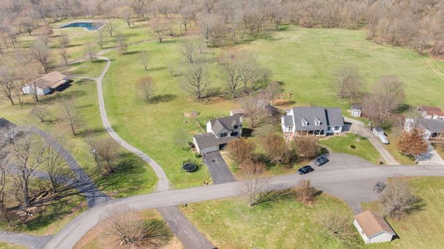 448 Grist Mill Road, Stanford, KY 40484