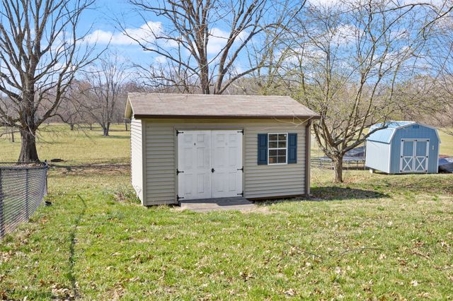 448 Grist Mill Road, Stanford, KY 40484