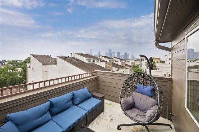 1917 Shearn Street, Houston, TX 77007