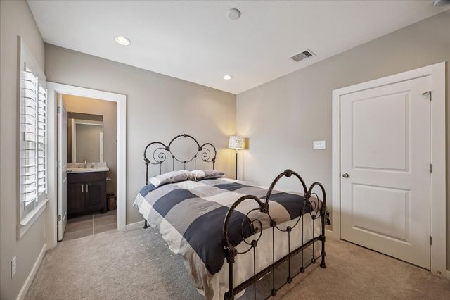 1917 Shearn Street, Houston, TX 77007