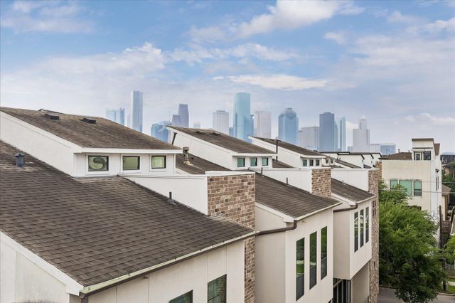1917 Shearn Street, Houston, TX 77007